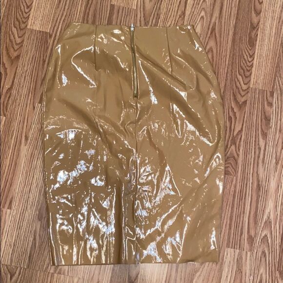 Top Shop Beige Vinyl Skirt - Picture 4 of 4